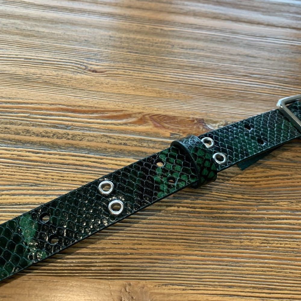J. Crew Green Reptile Textured Accessory - Picture 7 of 12